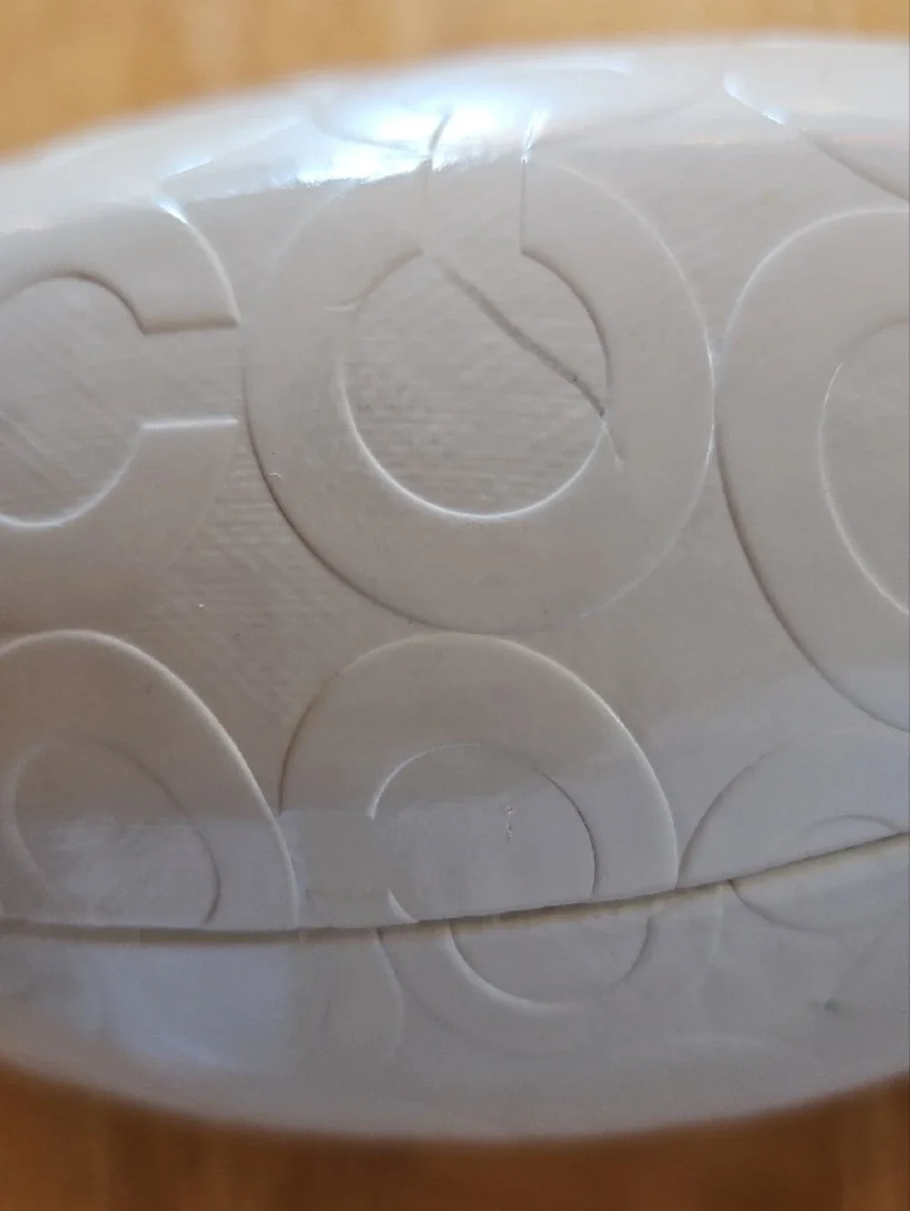 Coach White Embossed Signature Hard Sunglasses Case - Picture 4 of 8